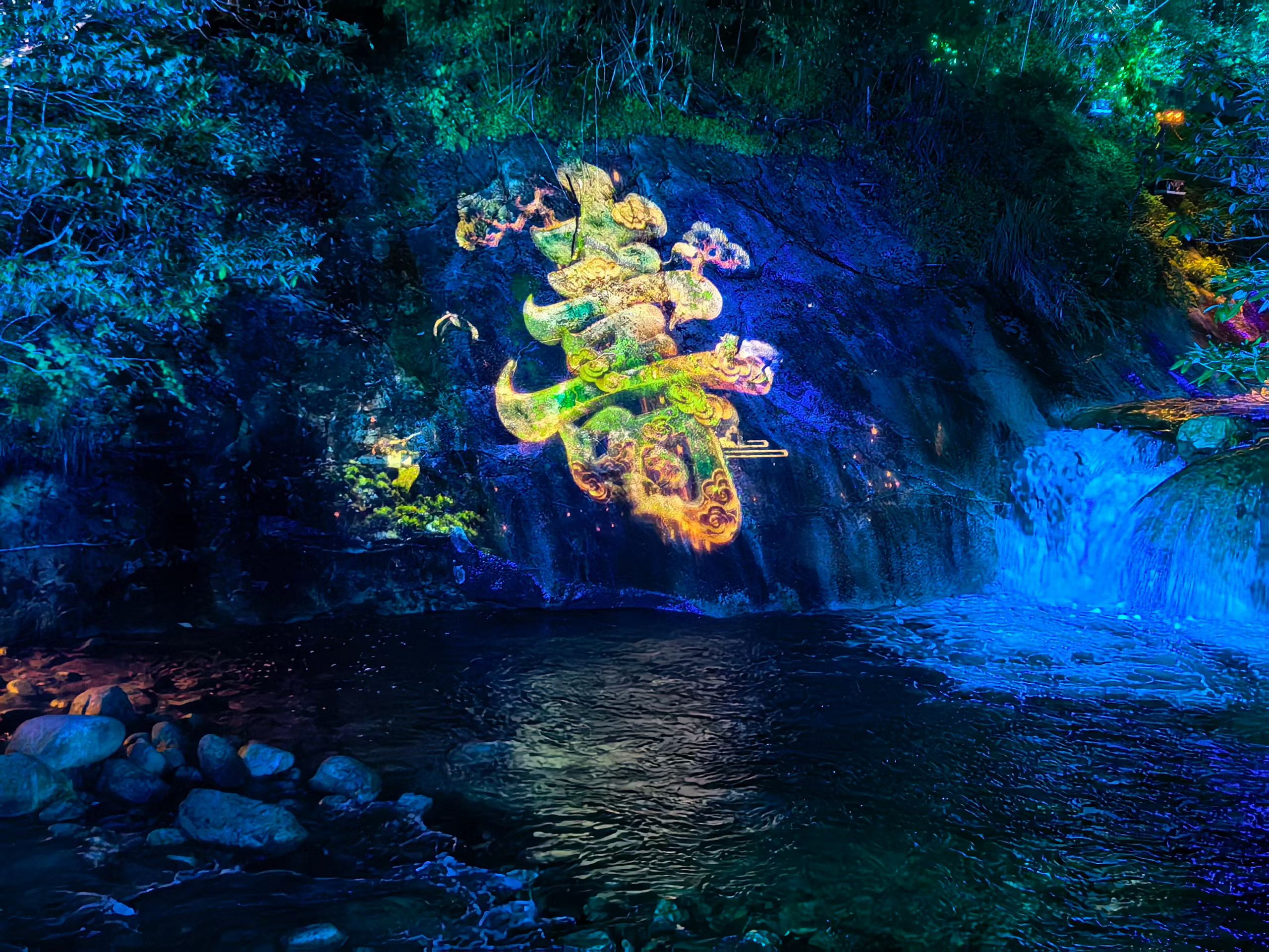 武功山・福山幻夜数字夜游 I 白日登山草甸、夜间峡谷寻福
